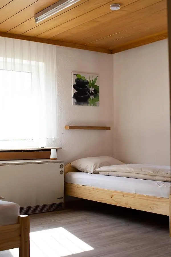 Haus Pia - Monteur Haus Apartment Bubesheim 0*,  Germany